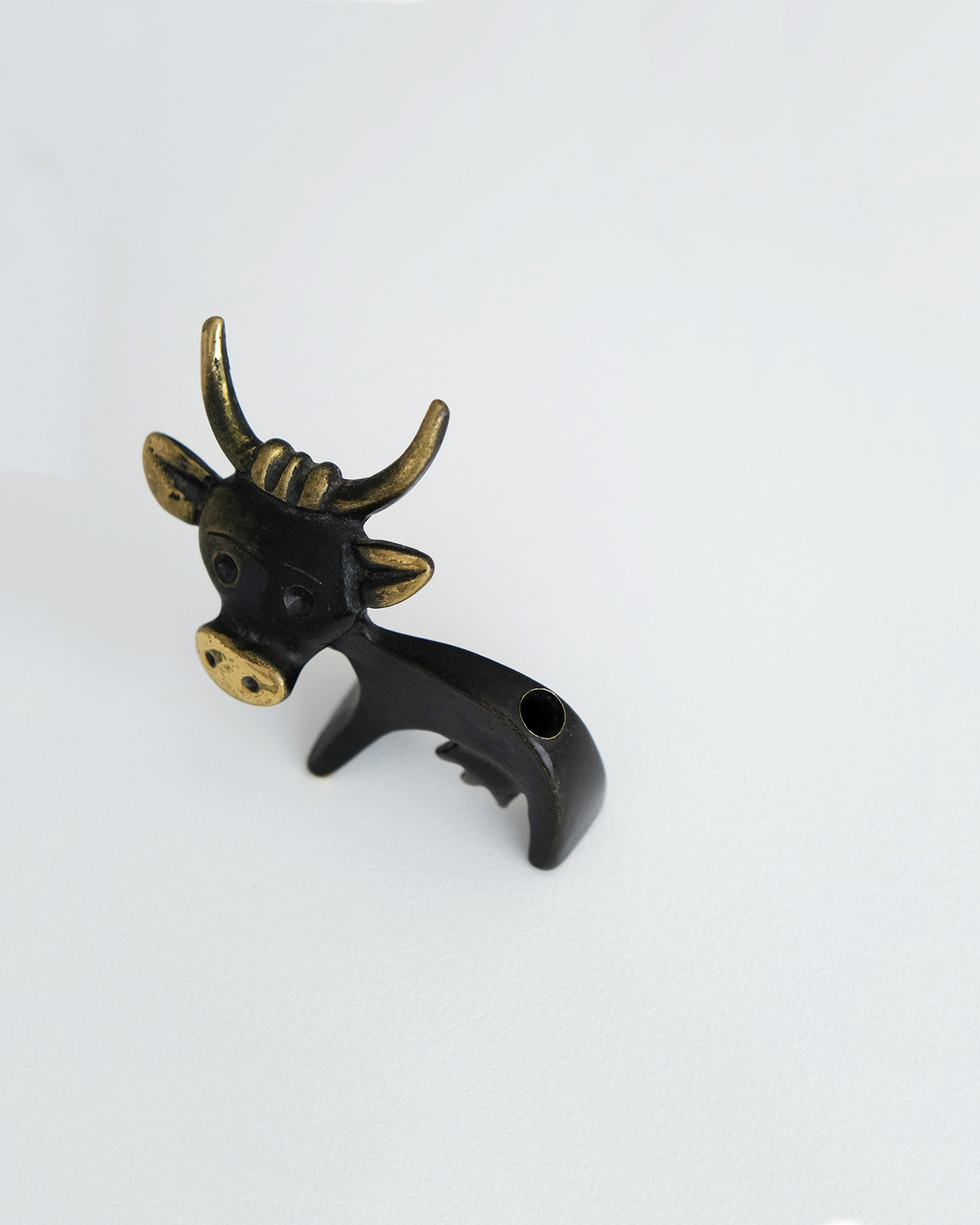 Cow Penholder